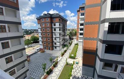 SATILIK SİTE İÇİNDE 2+1 ARNAVUTKÖY TAŞOLUK METROYA YÜRÜME