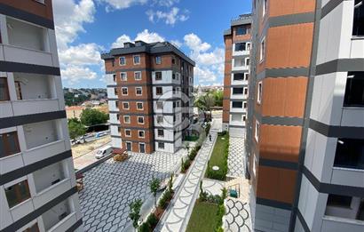 SATILIK SİTE İÇİNDE 2+1 ARNAVUTKÖY TAŞOLUK METROYA YÜRÜME