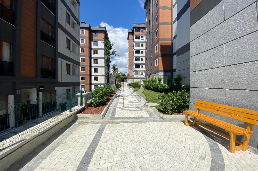SATILIK SİTE İÇİNDE 2+1 ARNAVUTKÖY TAŞOLUK METROYA YÜRÜME