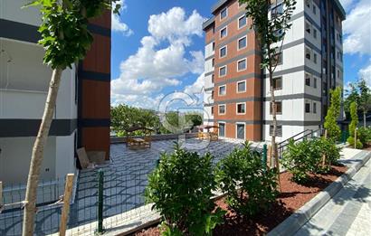 SATILIK SİTE İÇİNDE 2+1 ARNAVUTKÖY TAŞOLUK METROYA YÜRÜME