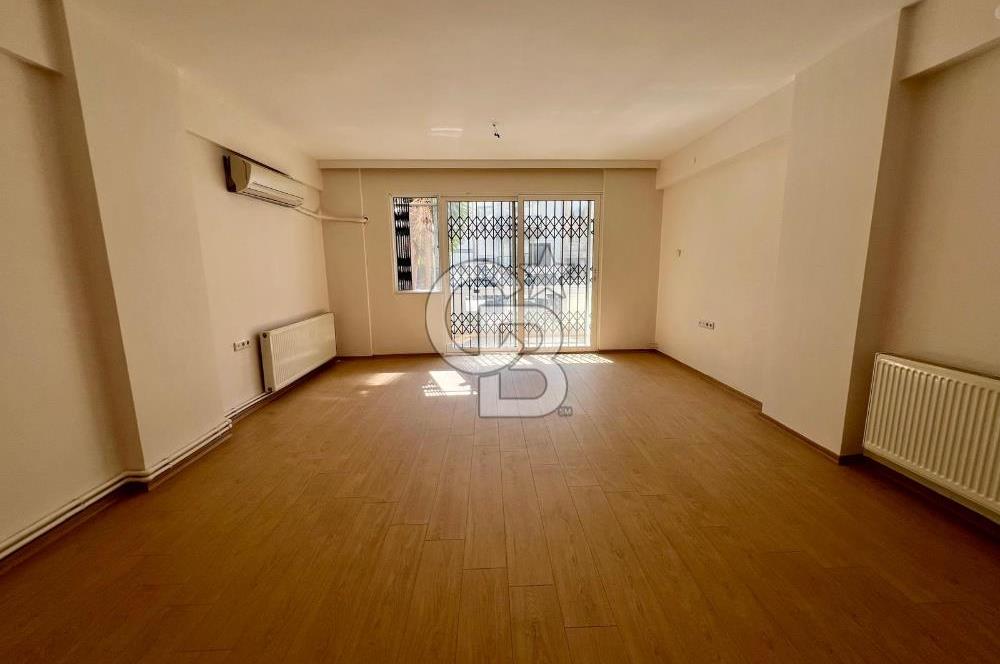Karşıyaka Bahriye Üçok Mh. Atatürk Blv. Üzeri 3+1 kiralık Daire