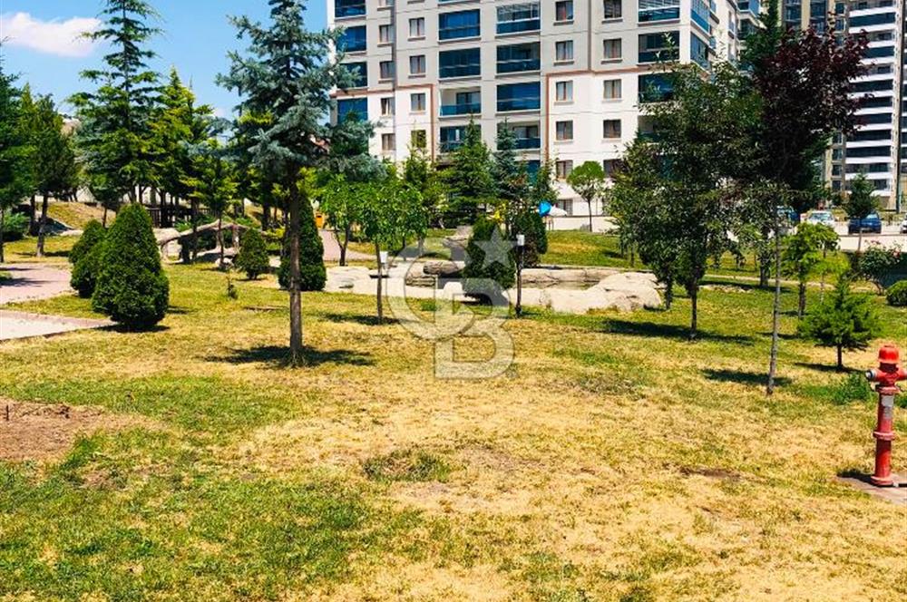 Vadi Konutlarında Site içi ,Bulvara yakın ,Güvenlikli,Full Yapılı 4+1 Daire ( Net 155m2 )