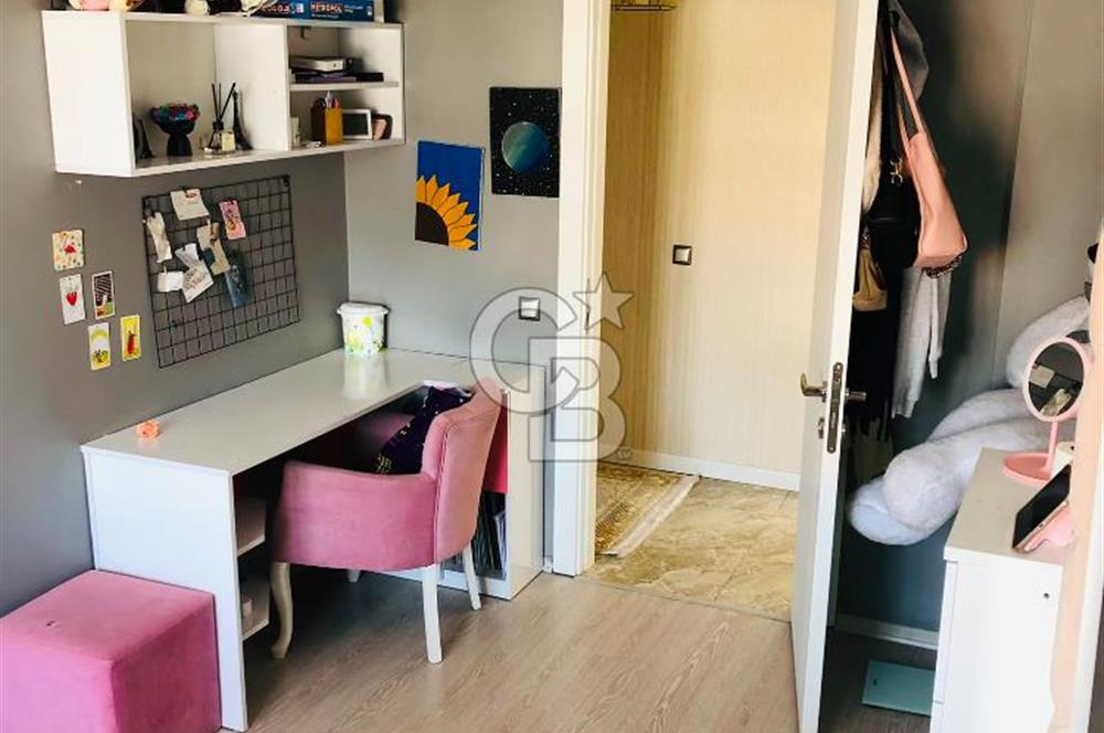 Vadi Konutlarında Site içi ,Bulvara yakın ,Güvenlikli,Full Yapılı 4+1 Daire ( Net 155m2 )