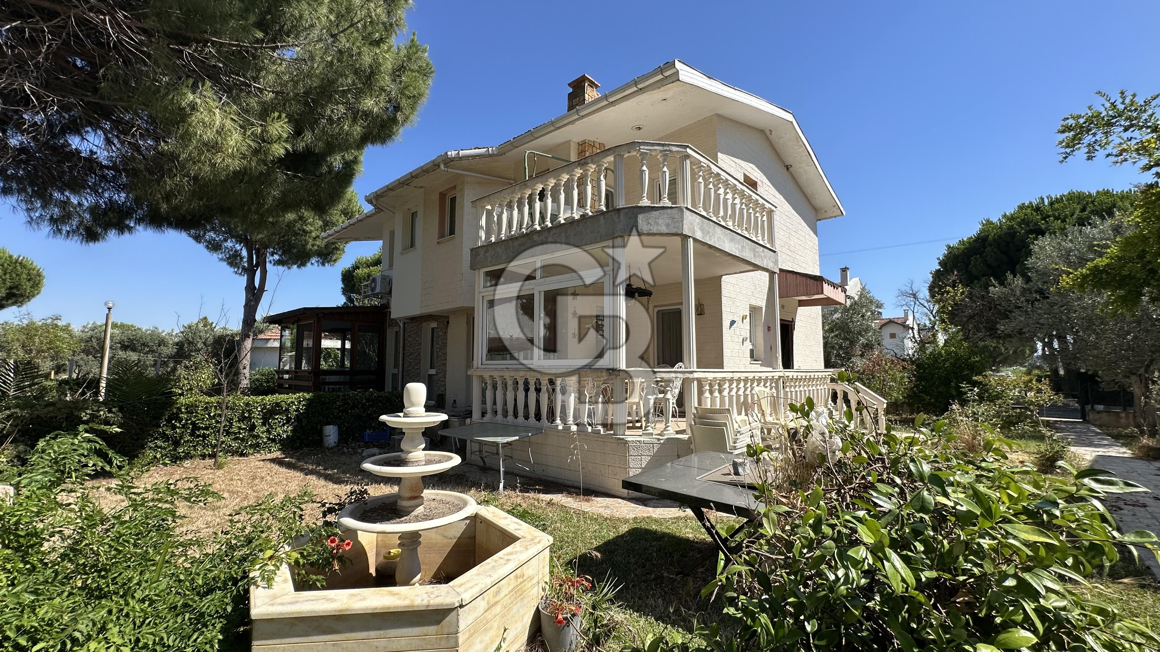 Gömeç Derkent Tatil Sitesinde 3+1 Satılık Villa