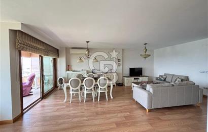 İzmir Bostanlı 'da Eşsiz Deniz Manzaralı 4+1 Yalı Dairesi