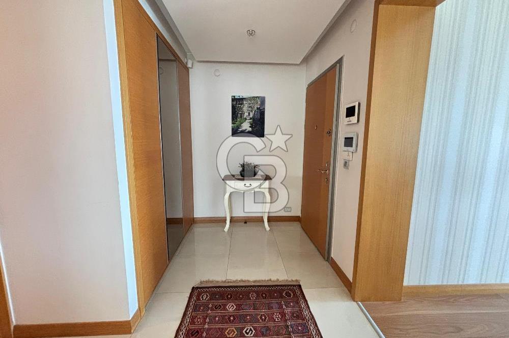 İzmir Bostanlı 'da Eşsiz Deniz Manzaralı 4+1 Yalı Dairesi