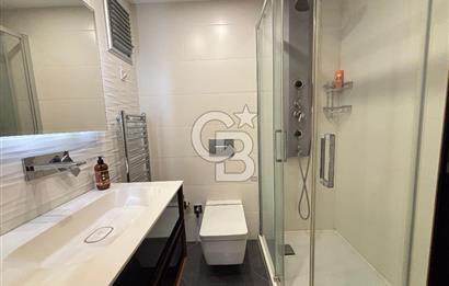 İzmir Bostanlı 'da Eşsiz Deniz Manzaralı 4+1 Yalı Dairesi