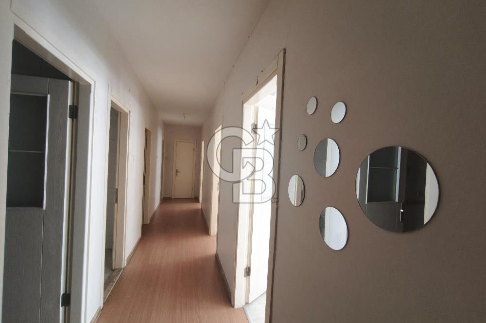 Anadolu Caddesi Üzerinde Geniş Ferah 3+1 Kiralık Daire