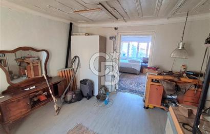 Samatya'da Deniz Manzaralı, 4 Katlı Satılık Bina. 2. Derece Tarihi Eser 