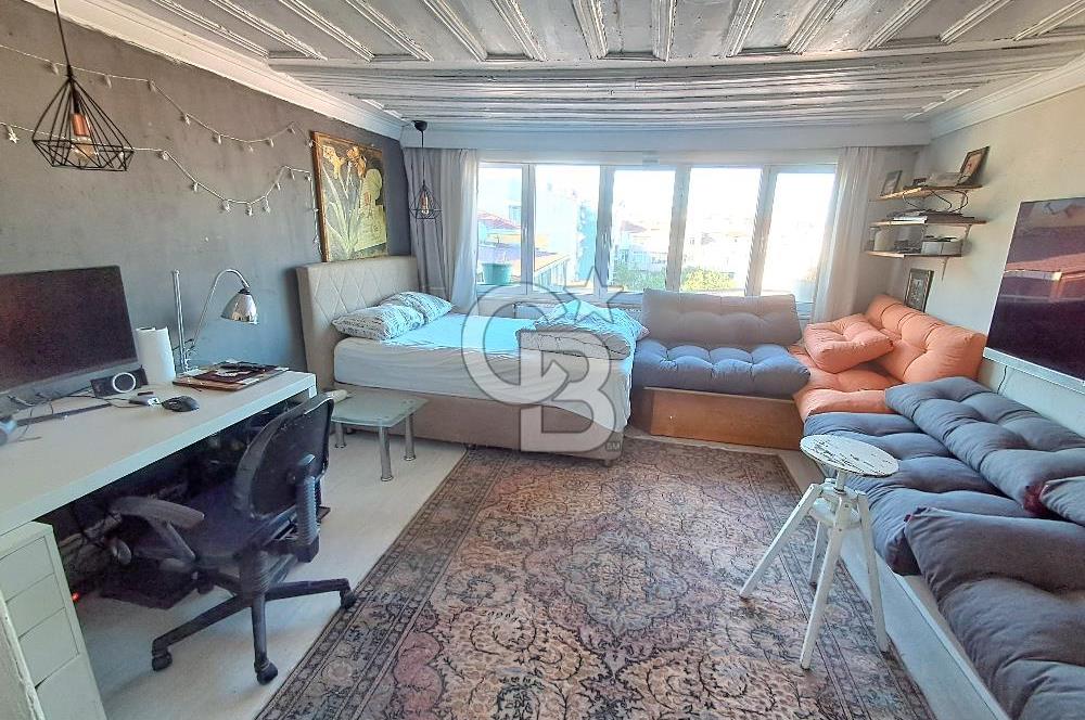 Samatya'da Deniz Manzaralı, 4 Katlı Satılık Bina. 2. Derece Tarihi Eser 