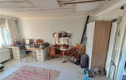 Samatya'da Deniz Manzaralı, 4 Katlı Satılık Bina. 2. Derece Tarihi Eser 