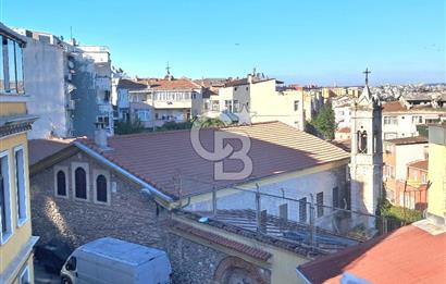 Samatya'da Deniz Manzaralı, 4 Katlı Satılık Bina. 2. Derece Tarihi Eser 