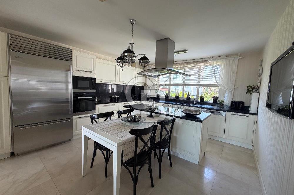AVRUPA MAHALLESİ ARNAVUTLUK BLOK 5+1 FULL YAPILI SATILIK DAİRE