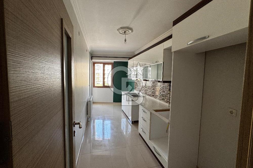 Karşıyaka Cumhuriyet Mahallesi 2+1 Kiralık Dai