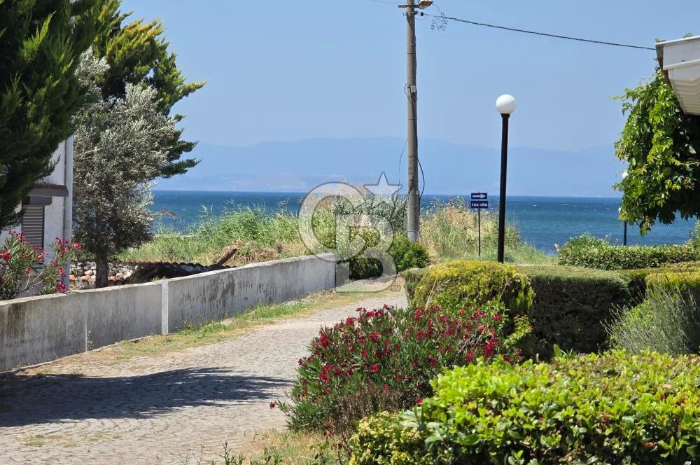 AYVALIK ALTINOVA DOĞAKENTTE EŞSİZ KONUMDA KÖŞE DUBLEKS VİLLA