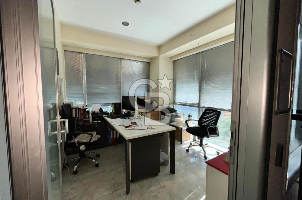 BATIKENT YENİ BATI'DA SATILIK KURUMSAL ŞİRKET BİNASI 835 m² NET