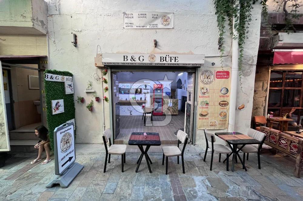 KEMERALTI'NIN GÖBEĞİNDE DEVREN KİRALIK KAFE