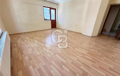 MUTLU CADDESİ YAKINI ARA KATTA KİRALIK 3+1 DAİRE