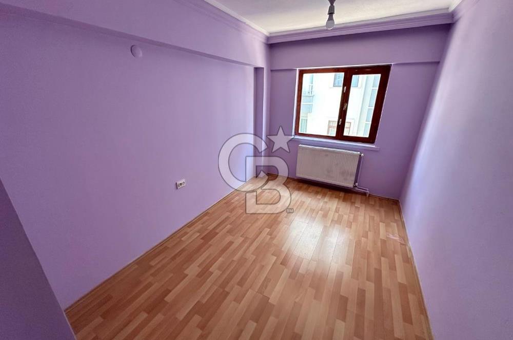 MUTLU CADDESİ YAKINI ARA KATTA KİRALIK 3+1 DAİRE