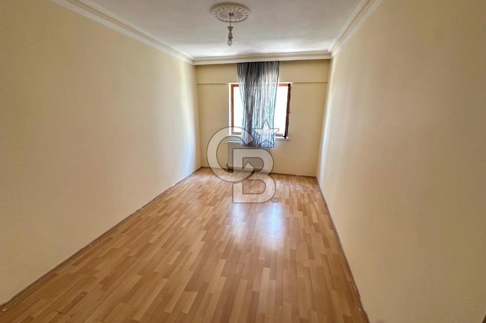 MUTLU CADDESİ YAKINI ARA KATTA KİRALIK 3+1 DAİRE