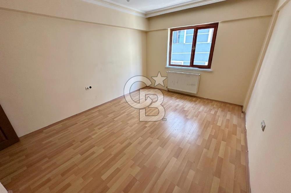 MUTLU CADDESİ YAKINI ARA KATTA KİRALIK 3+1 DAİRE