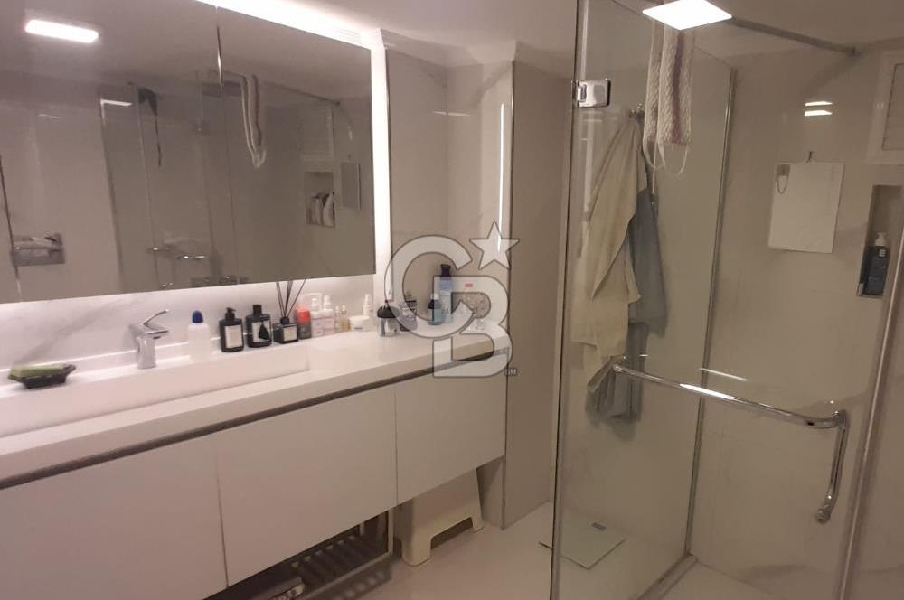 Mithatpaşa Caddesi  Deniz & Doğa Manzaralı  Ultra Lüks  Full Eşyalı  Ara Kat Daire
