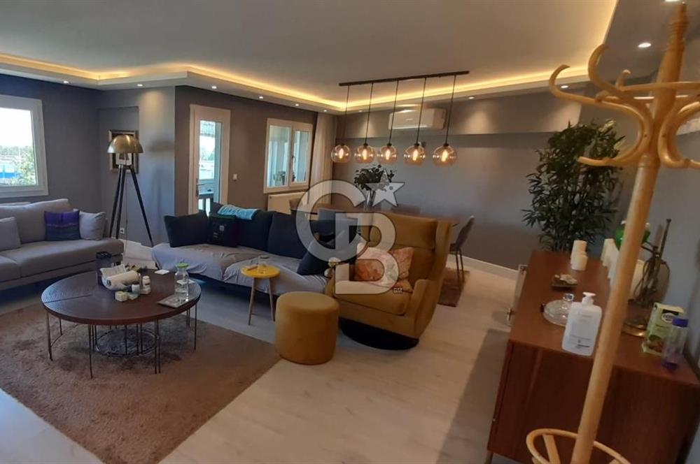 Mithatpaşa Caddesi  Deniz & Doğa Manzaralı  Ultra Lüks  Full Eşyalı  Ara Kat Daire