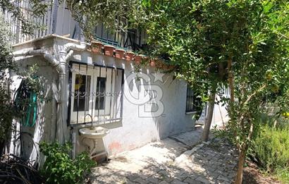 Doğançay'da Meyve Bahçeli 2+1 Evi Olan Satılık Hisseli Tarla