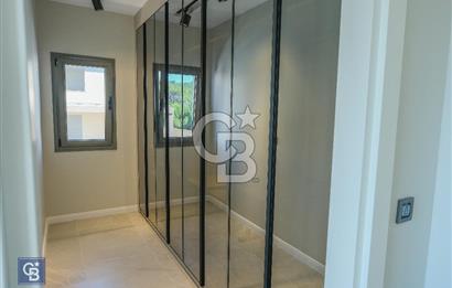 URLA KALABAKTA SATILIK 3+1 VİLLA
