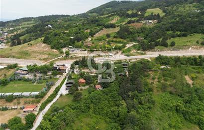 BURSA, ULUDAĞ YOLU ÜZERİNDE SATILIK AHŞAP DAĞ EVLERİ