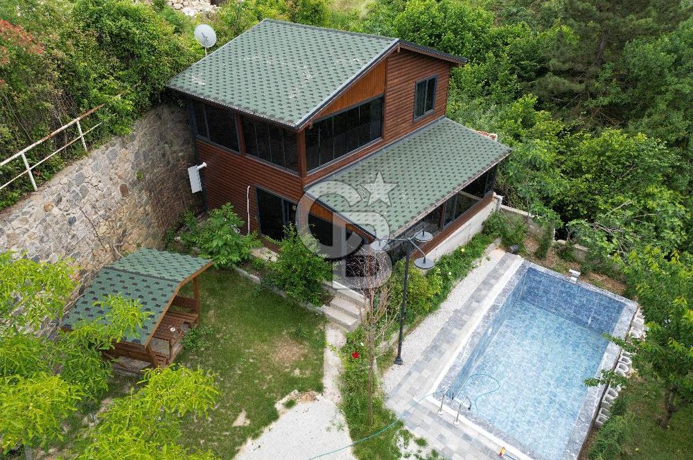 BURSA, ULUDAĞ YOLU ÜZERİNDE SATILIK AHŞAP DAĞ EVLERİ