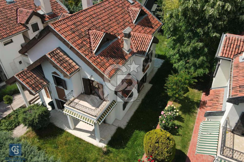 ANGORA EVLERİ'NDE GENİŞ PEYZAJLI|NET 380 M2|6+1|BODRUMSUZ VİLLA