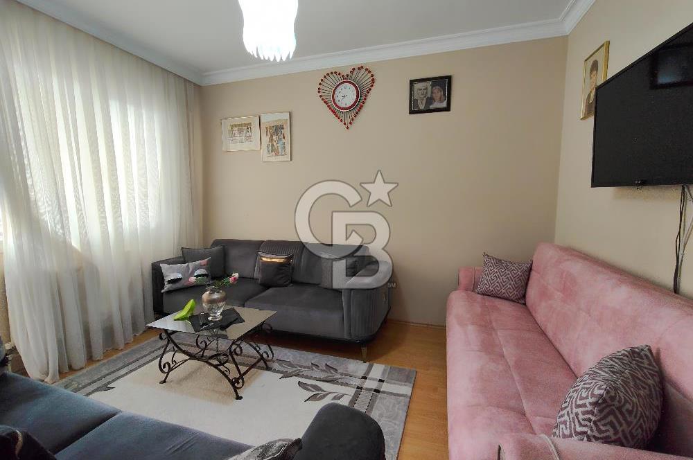 Çiğli K.çiğli'de merkezi lokasyonda satılık 3+1 daire