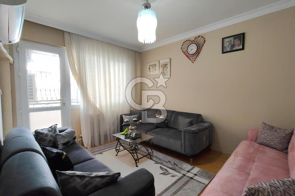 Çiğli K.çiğli'de merkezi lokasyonda satılık 3+1 daire