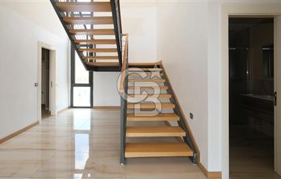 ÇAYYOLU’NDA PARK CADDESİ VİVENDİ SİTESİ’NDE 5+1 TERASLI DUBLEKS DAİRE
