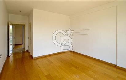 ÇAYYOLU’NDA PARK CADDESİ VİVENDİ SİTESİ’NDE 5+1 TERASLI DUBLEKS DAİRE