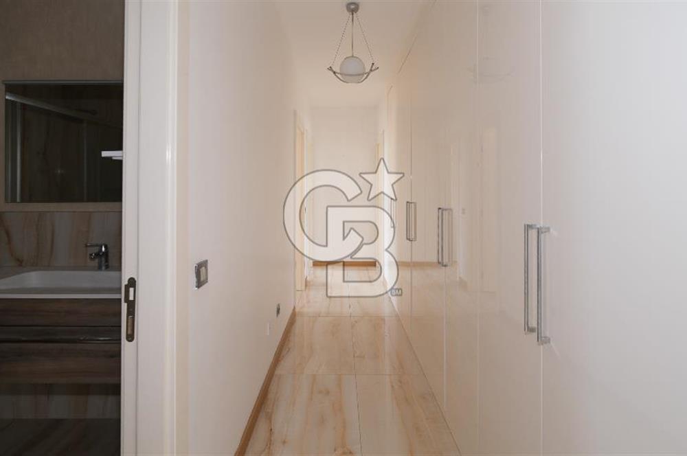 ÇAYYOLU’NDA PARK CADDESİ VİVENDİ SİTESİ’NDE 5+1 TERASLI DUBLEKS DAİRE