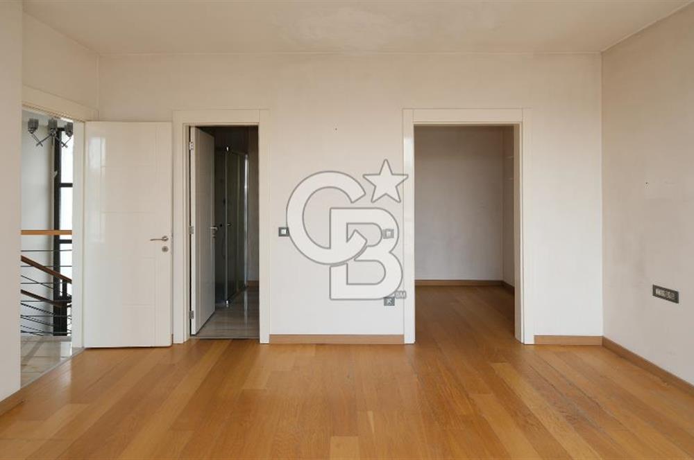 ÇAYYOLU’NDA PARK CADDESİ VİVENDİ SİTESİ’NDE 5+1 TERASLI DUBLEKS DAİRE