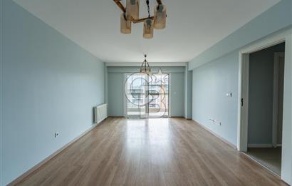 TEOK'TAN GAZİEMİR KALE GARDEN'DA HAVUZ MANZARALI SATILIK 3+1