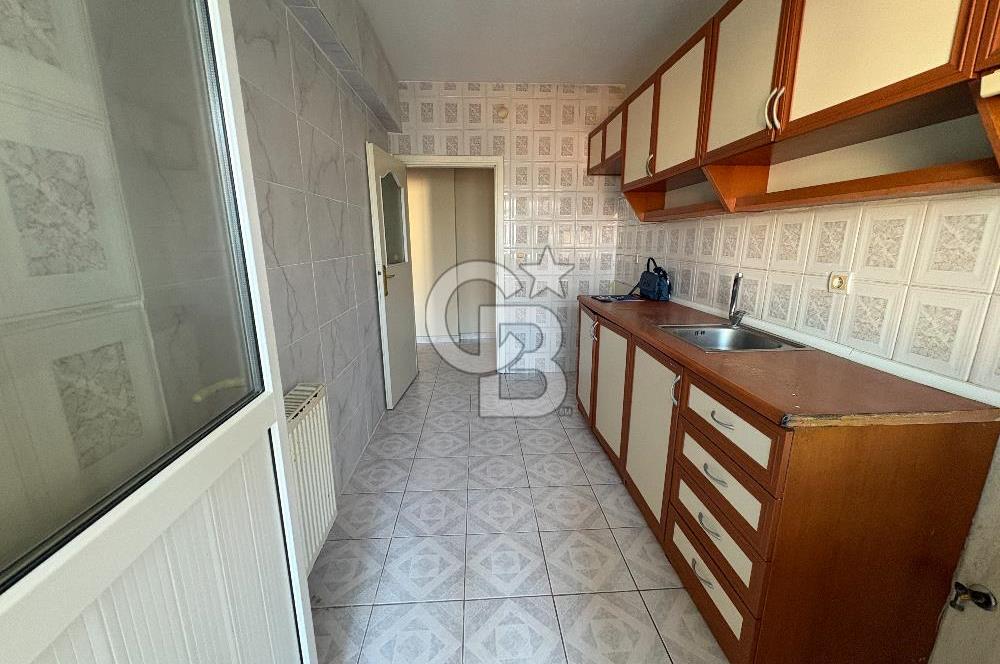ÜSKÜDAR ÜNALAN MAH. 2+1 SATILIK DAİRE