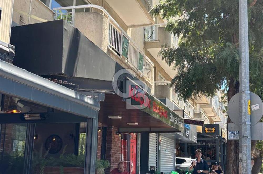 İzmir Balçova Korutürk'te Geniş ve Merkezi 3+1