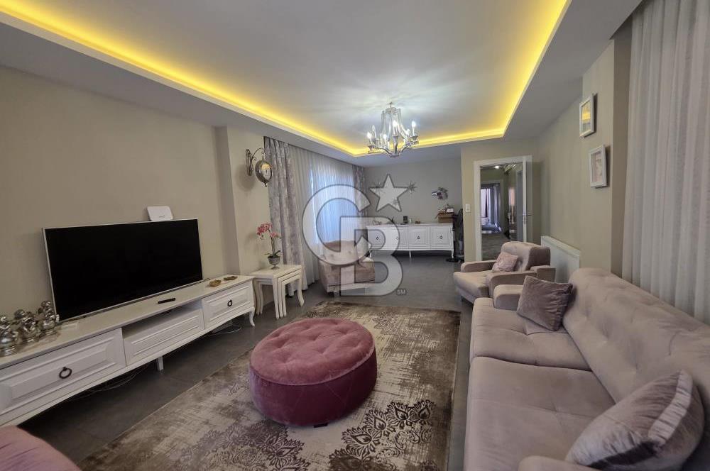 CENNETAYAĞINDA GENİŞ ÖZEL TASARIM 4+1 SATILIK DAİRE
