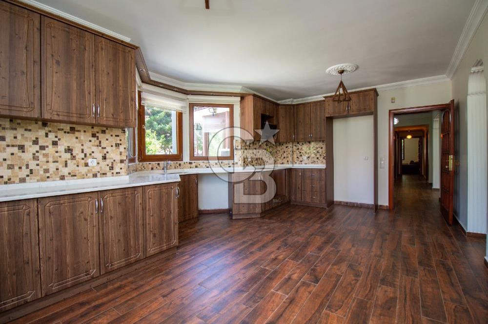 CB EAGLE'Dan VİLLALAR BÖLGESİNDE SİTE İÇERİSİNDE 450 m² 5+1 VİLLA