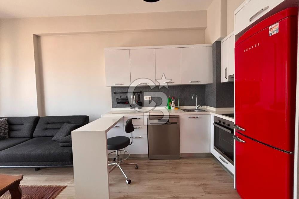 Gaziemir 232 Suit'te Panoramik Manzaralı , Tam Eşyalı Kiralık Daire 