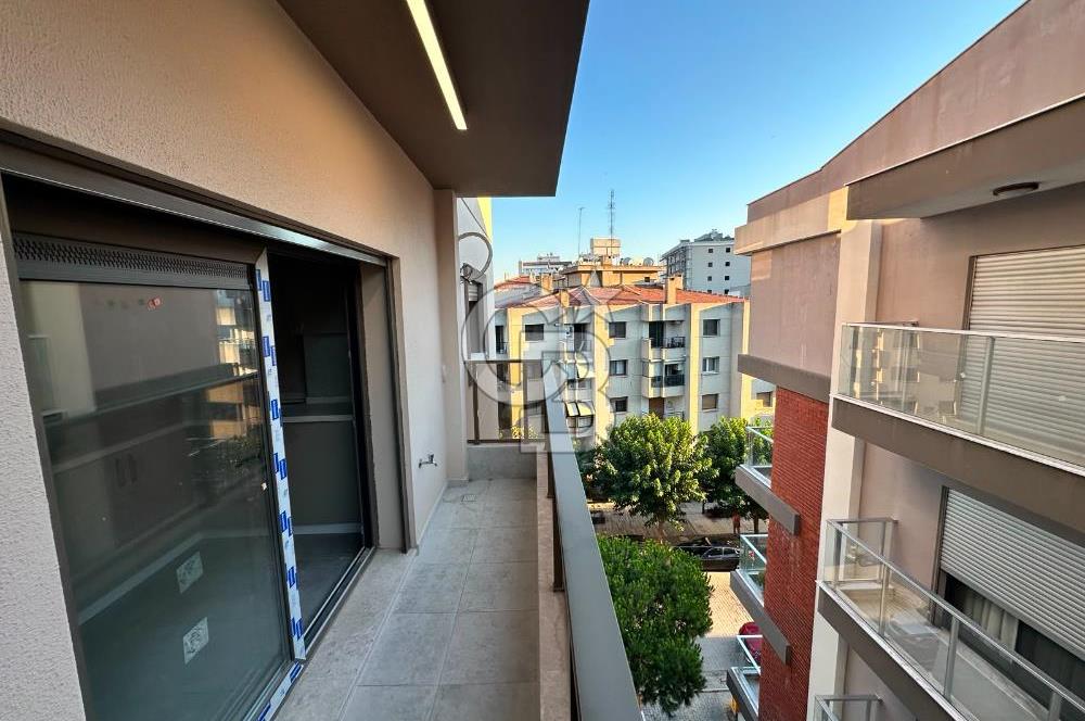 KARŞIYAKA AKSOY ÖZEL KONUM 3+1 ARA KAT SATILIK DAİRE