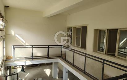 KİRALIK 440 m² İKİ KATLI TİCARİ DÜKKAN – BORNOVA YILDIRIM BEYAZIT CADDESİ ÜZERİNDE