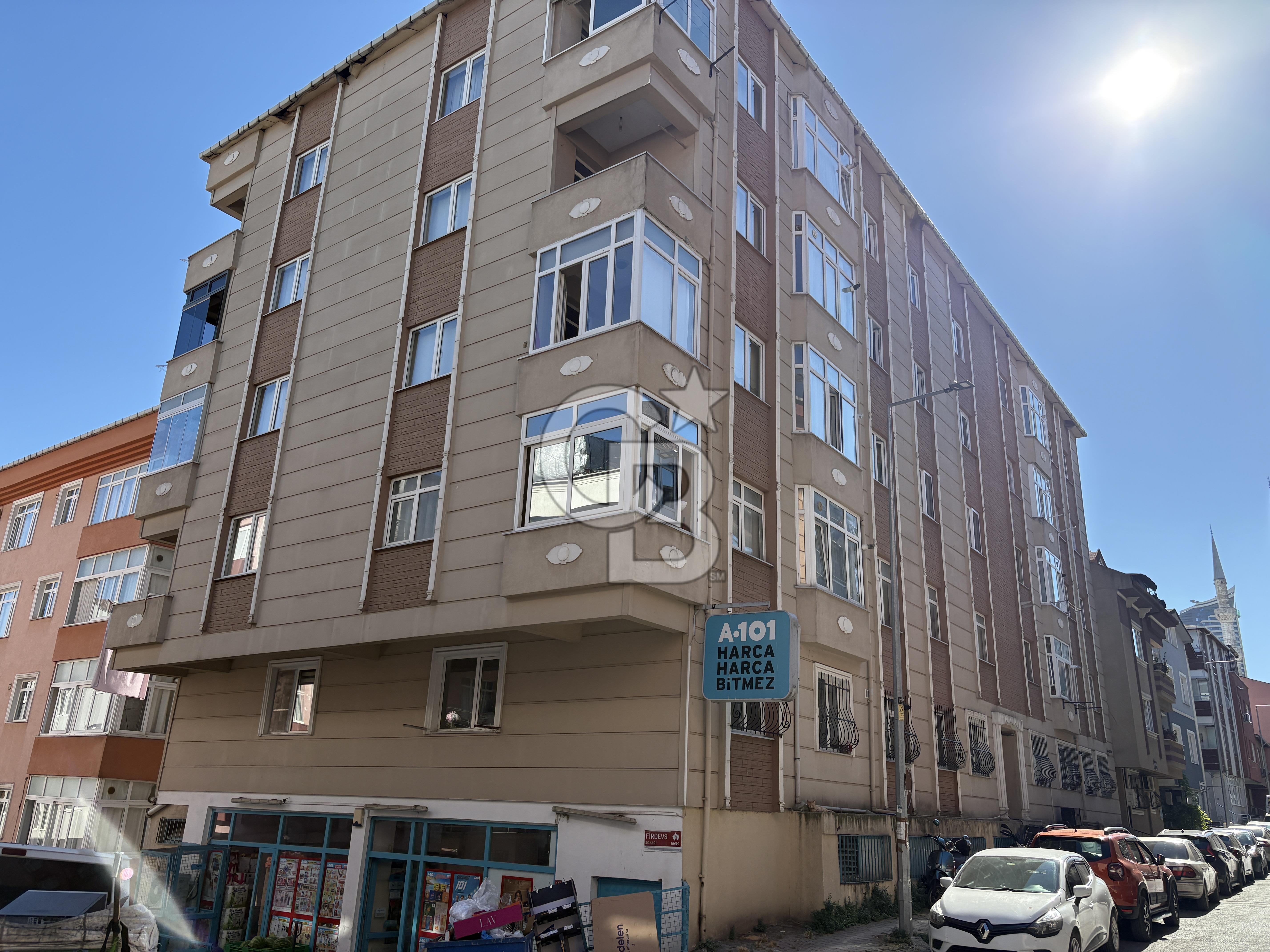 ÜSKÜDAR ÜNALAN MAH. 2+1 SATILIK DAİRE