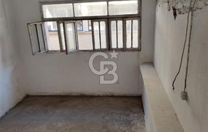 KİRALIK 440 m² İKİ KATLI TİCARİ DÜKKAN – BORNOVA YILDIRIM BEYAZIT CADDESİ ÜZERİNDE