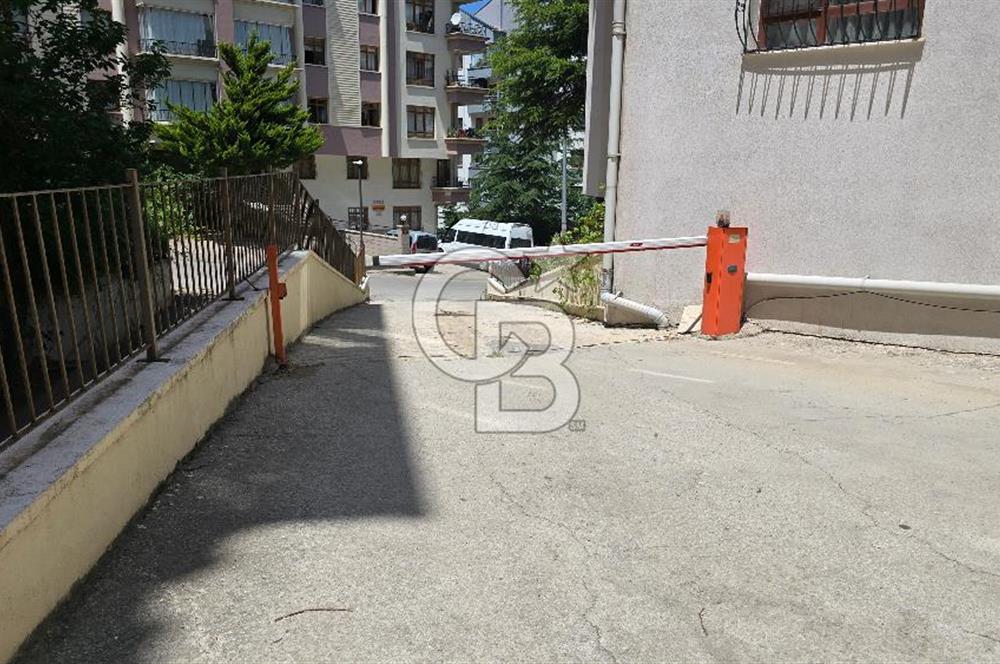 Çankaya Balgat Gökkuşağı Mahallesi'nde Satılık Ara Kat 3+1 Daire 