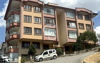 ÖVEÇLER HUZUR MAHALLESİNDE GENÇ BİNADA SATILIK GENİŞ DAİRE